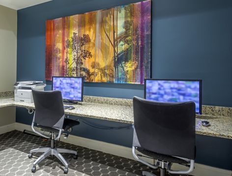 Business center at Post Fallsgrove luxury apartment homes in Rockville, MD near Washington, DC