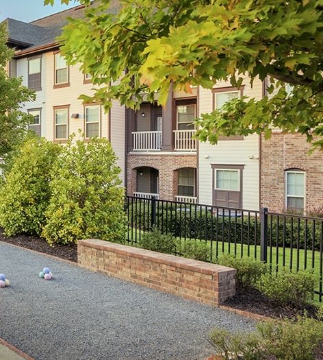 Pool Games at Ridge at Chenal Valley luxury apartment homes in Little Rock, AR
