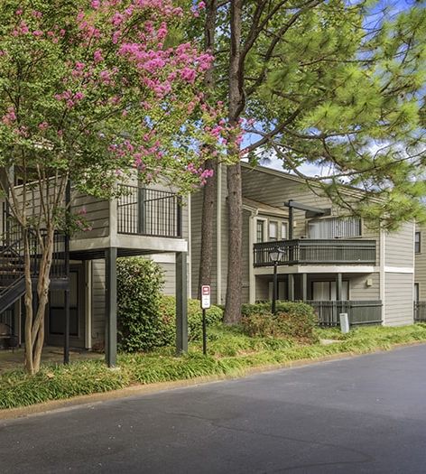 Exterior 2 at Park Estate luxury apartment homes in Memphis, TN