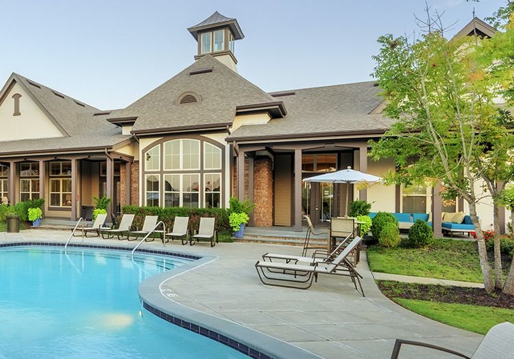 Pool at Ridge at Chenal Valley luxury apartment homes in Little Rock, AR