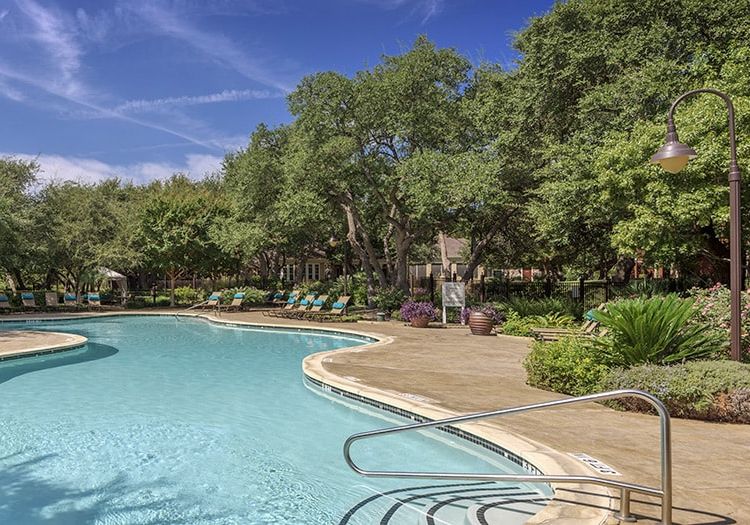 Pool at Colonial Grand at Canyon Creek luxury apartment homes in Austin, TX