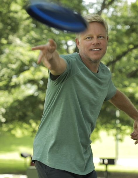Man throws frisby