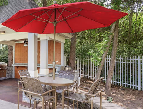 Outdoor Seating at The Paddock Club Huntsville luxury apartment homes in Huntsville, AL