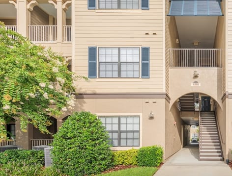 Exterior 2 at The Retreat at Magnolia Parke luxury apartment homes in Gainesville, FL