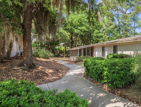 Exterior 6 at Colonial Village at Marsh Cove luxury apartment homes in Savannah, GA