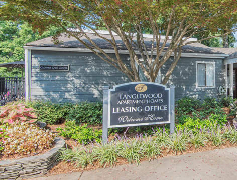 Signage at Tanglewood luxury apartment homes in Anderson, SC