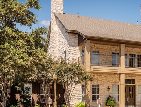 Exterior at Venue at Stonebridge Ranch luxury apartment homes in McKinney, TX