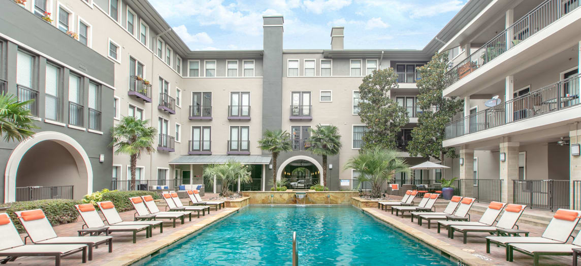 Apartments With Attached Garages In North Dallas Tx