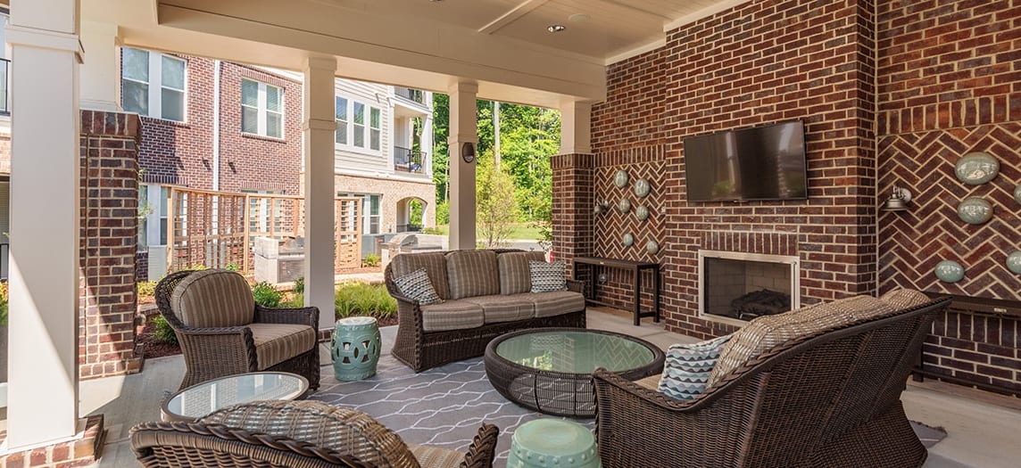 Luxury Apartments & Townhomes in Raleigh Post Parkside at Wade