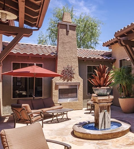 Courtyard at Sky View Ranch luxury apartment homes in Phoenix, AZ