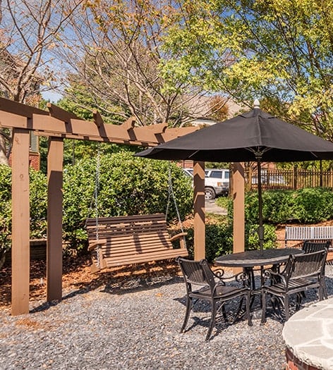 Firepit at Colonial Grand at Shiloh luxury apartment homes in Atlanta, GA