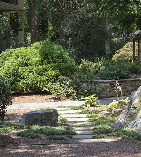 Picnic Area4 at Post Chastain luxury apartment homes in Atlanta, GA