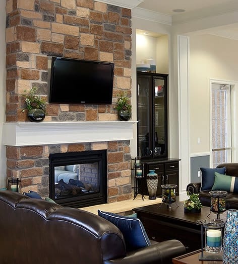 Lounge at Colonial Grand at Double Creek luxury apartment homes in Austin, TX