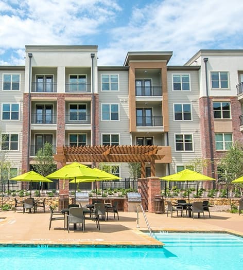 Pool 2 at Cityscape at Market Center luxury apartment homes in Dallas, TX