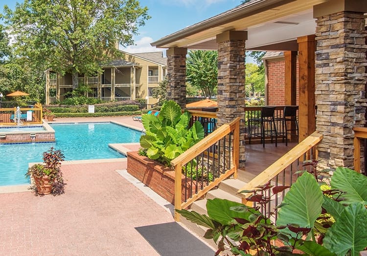 Pool at Eagle Ridge luxury apartment homes in Birmingham, AL