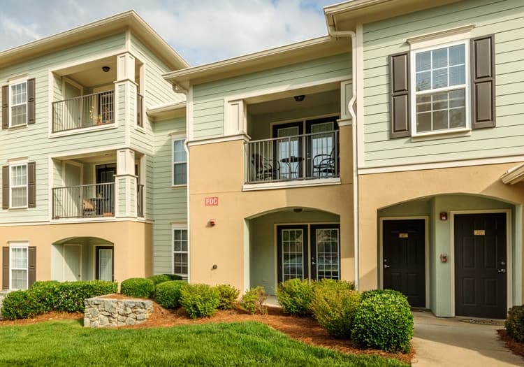 Building Exterior 2 at Colonial Grand at Mallard Creek luxury apartment homes in Charlotte, NC