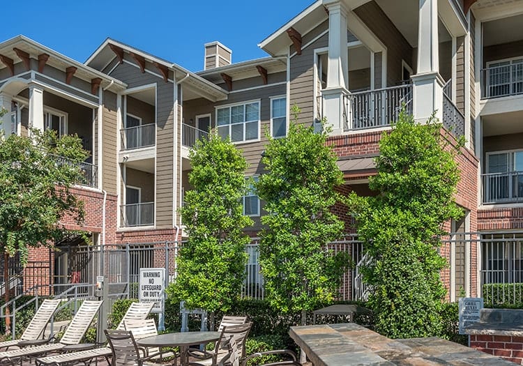 Exterior 4 at Colonial Grand at Wells Branch luxury apartment homes in Austin, TX