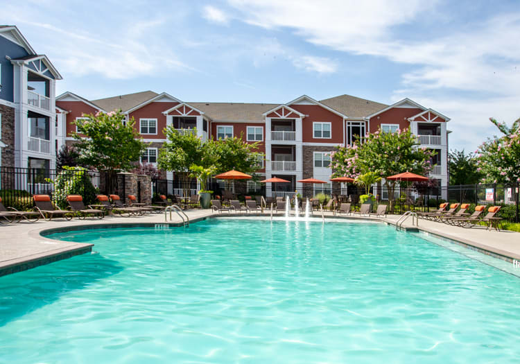 Pool at Station Square at Cosner's Corner luxury apartment homes in Fredericksburg, VA