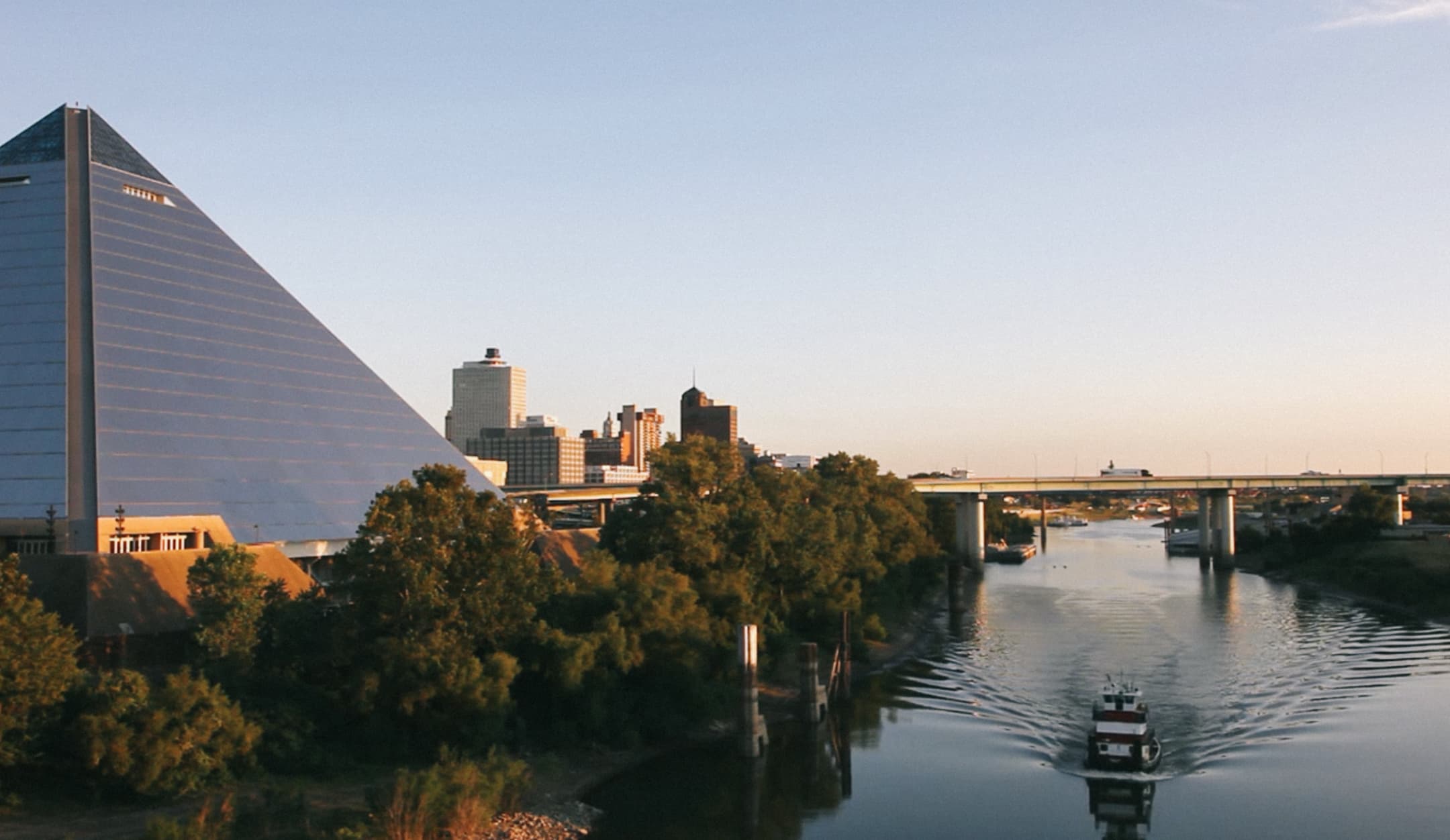 Luxury Apartments for Rent in Memphis, Tennessee - MAA