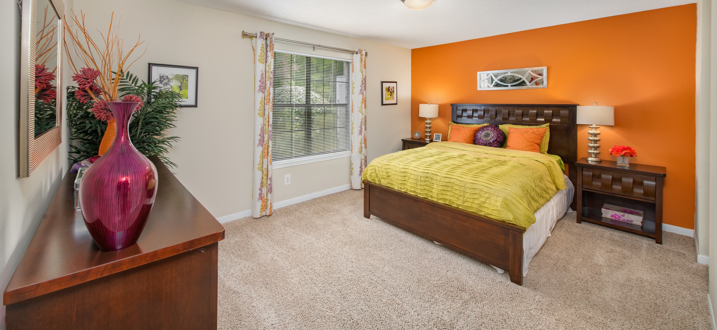 Bedroom at MAA Edgewater in Huntsville, AL