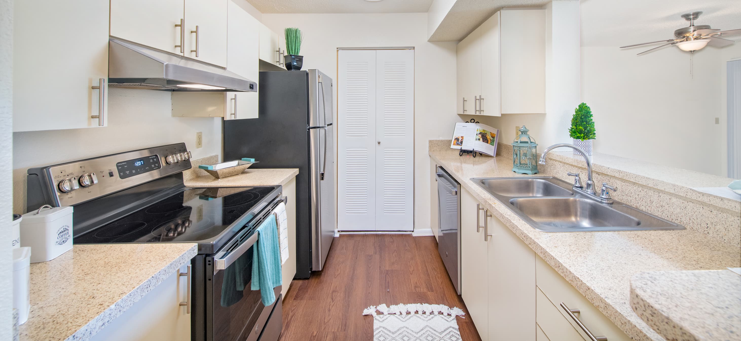 Kitchen at MAA Indio Point luxury apartments homes in Brandon, FL