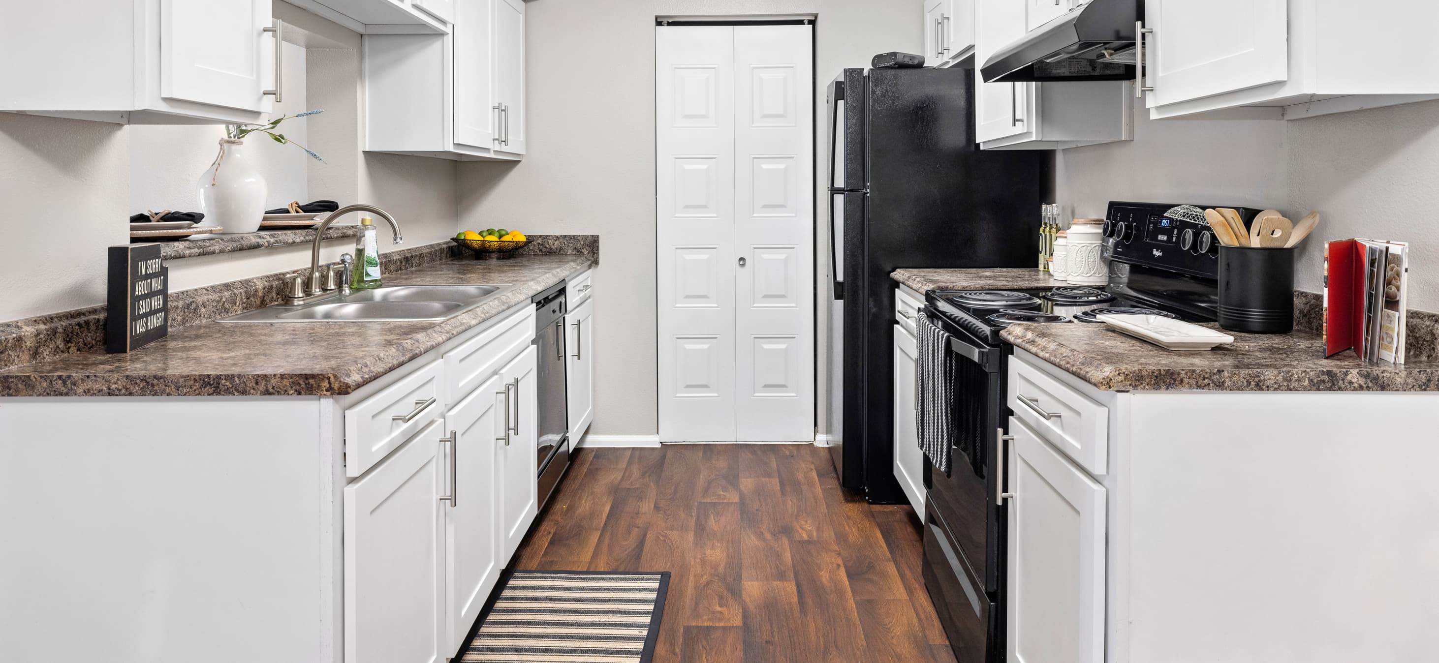 Kitchen at MAA Brandon luxury apartment homes in Brandon, FL