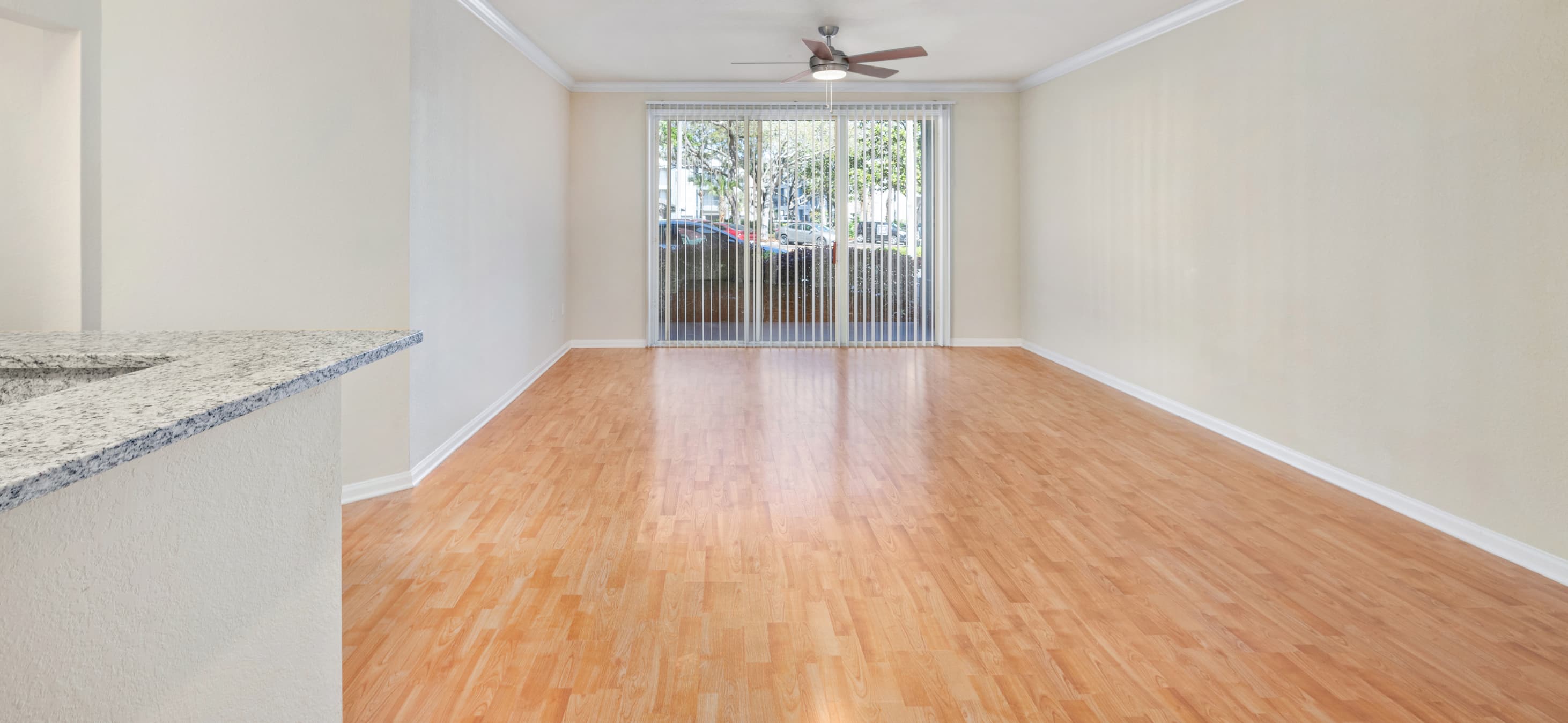 Living room at MAA Tampa Oaks luxury apartment homes in Tampa, FL