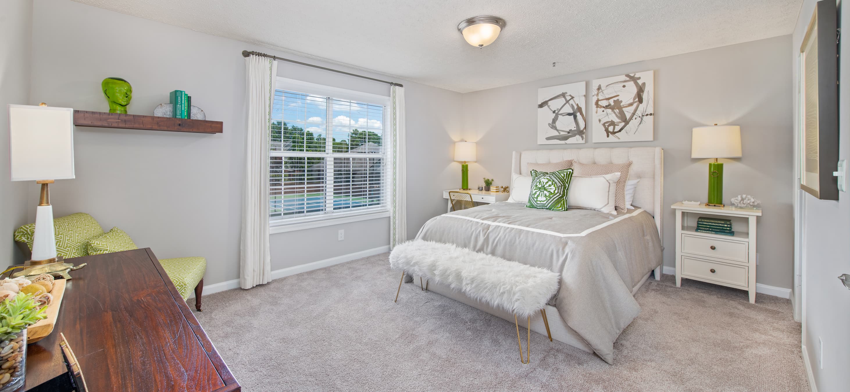 Bedroom at MAA Oglethorpe in Atlanta, GA
