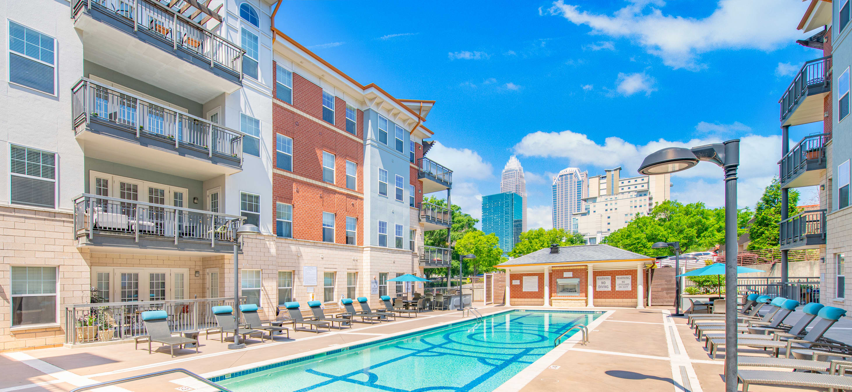 MAA Enclave Luxury Apartments for Rent in Uptown Charlotte, NC