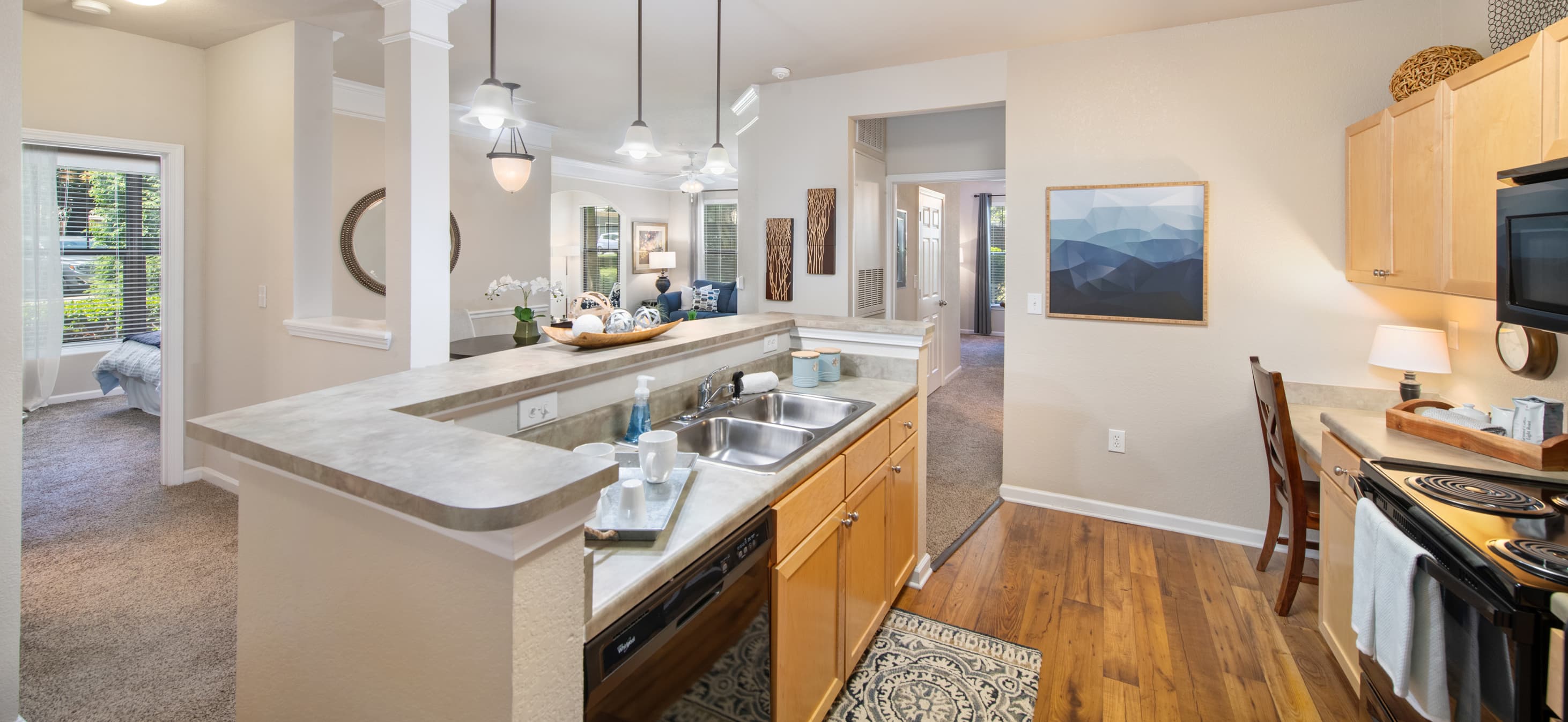 Kitchen at MAA Point Place luxury apartment homes in Simpsonville, SC