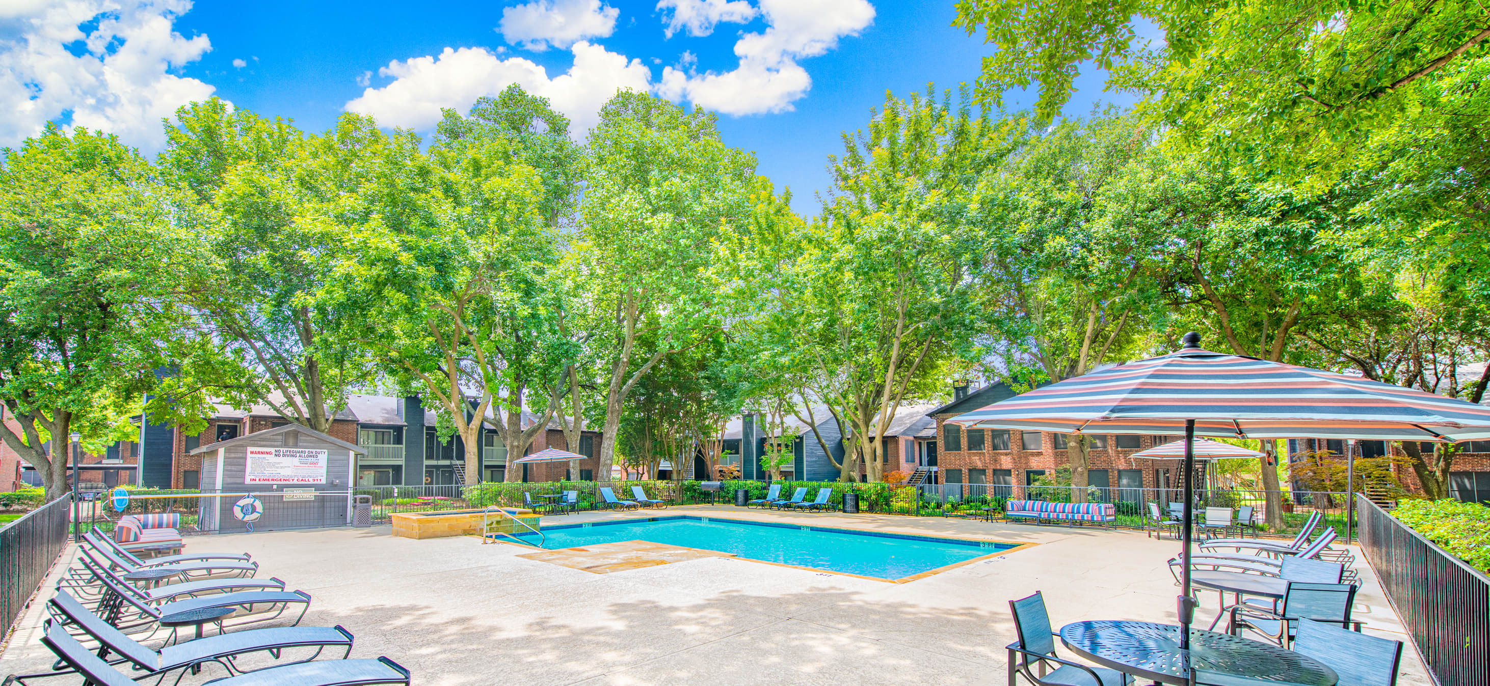 Courtyards at Campbell Luxury Apartments for Rent in Dallas, TX MAA