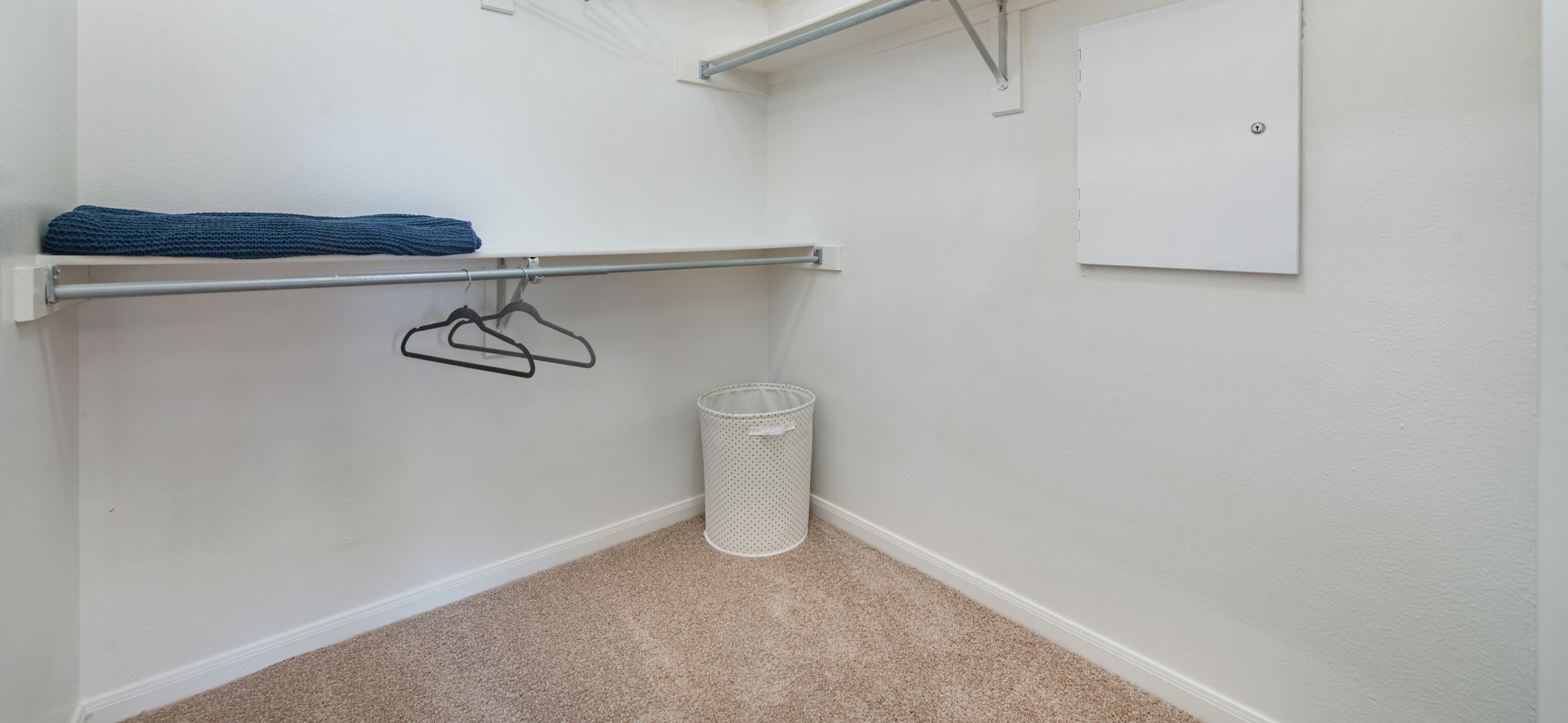 Walk In Closet at MAA Addison Circle in Dallas, TX