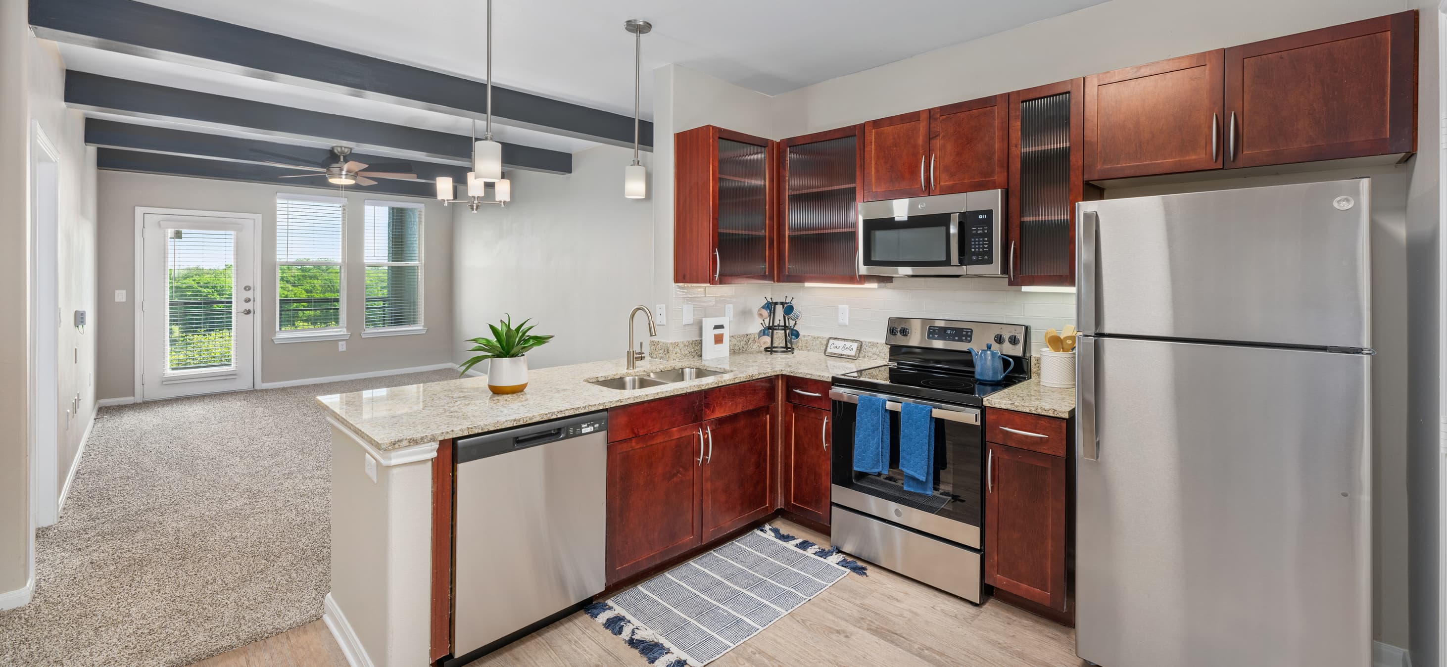 Kitchen at MAA Bella Casita luxury apartment homes in Irving, TX