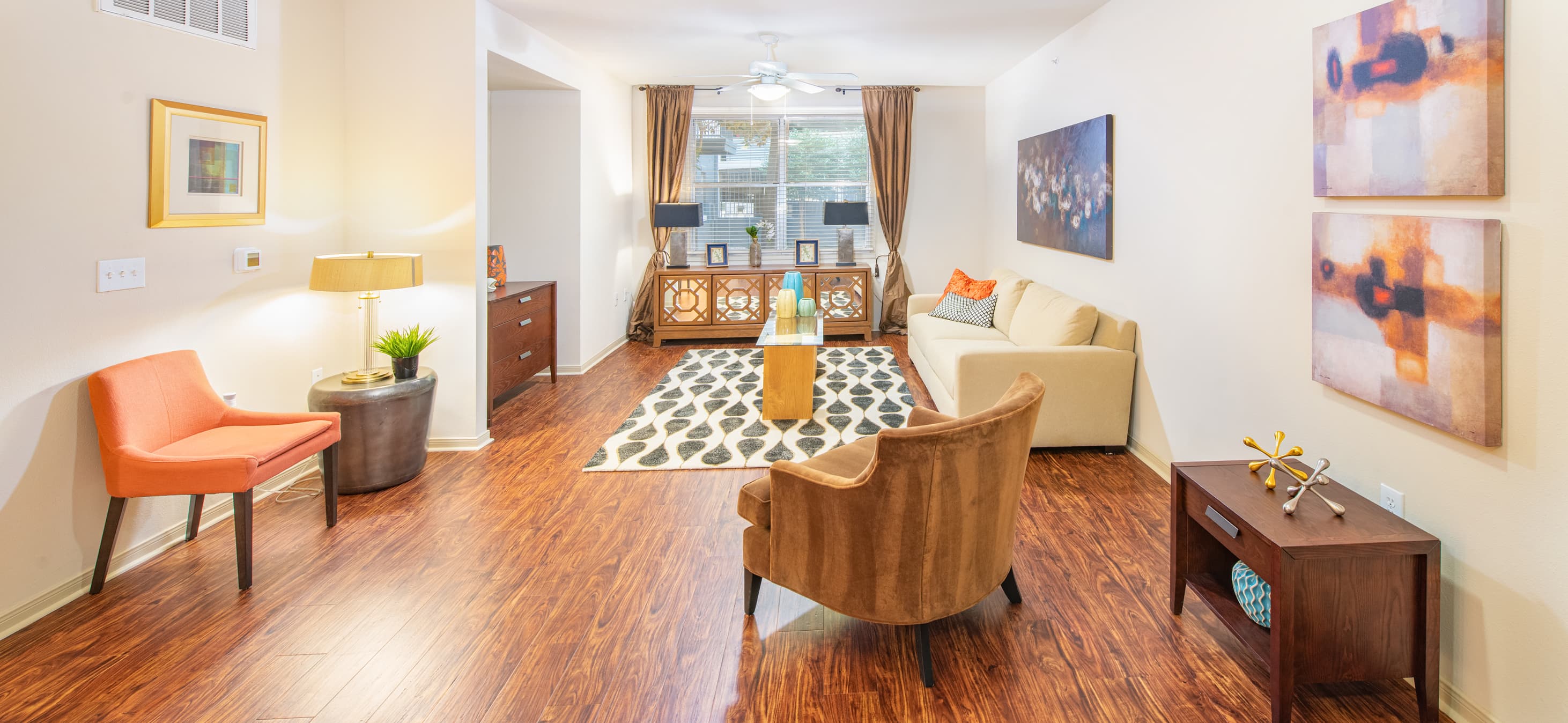 Side view of spacious living room with an open floorplan at MAA Heights luxury apartments in Dallas, TX