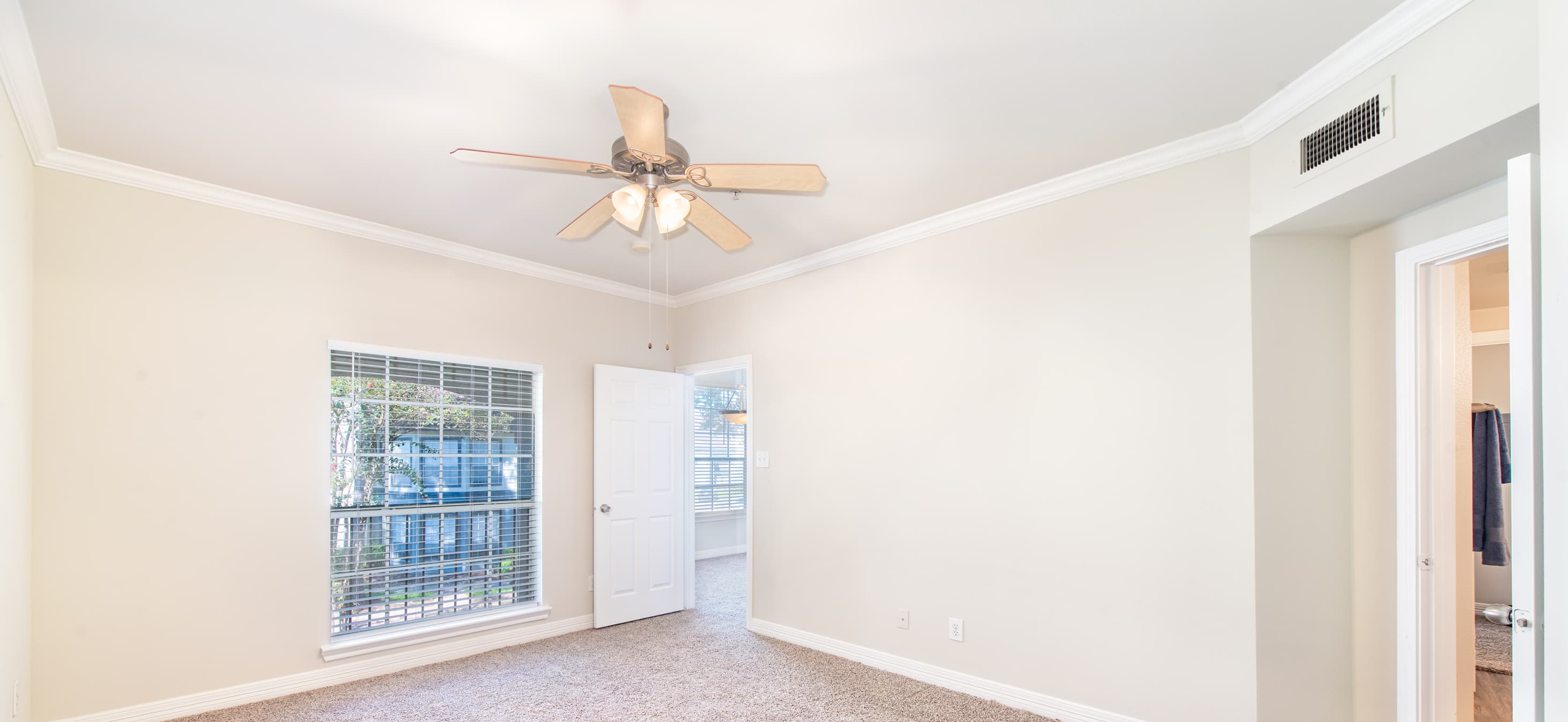 Bedroom at MAA Ranchstone luxury apartment homes in Houston, TX
