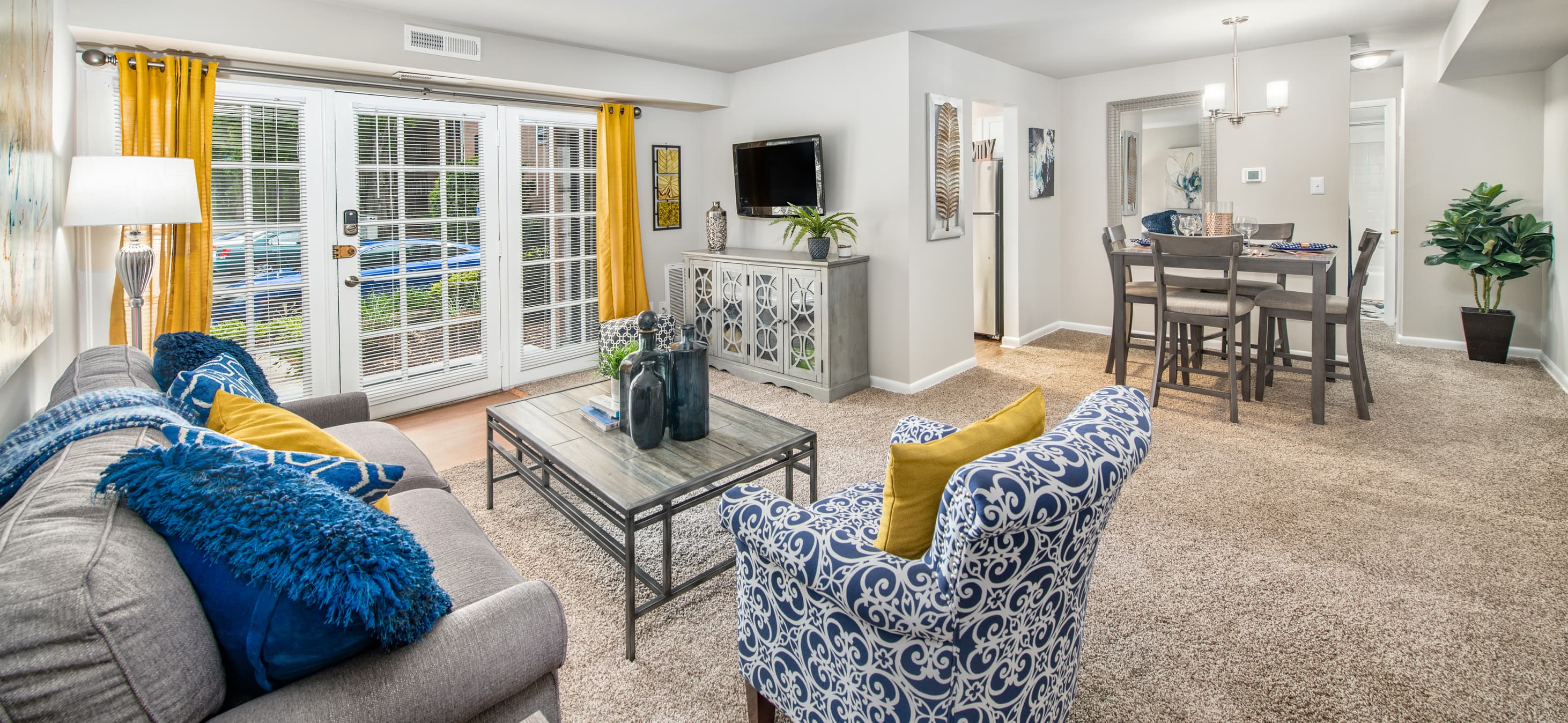 Living Room at Colonial Village at Greenbrier in Fredericksburg, VA