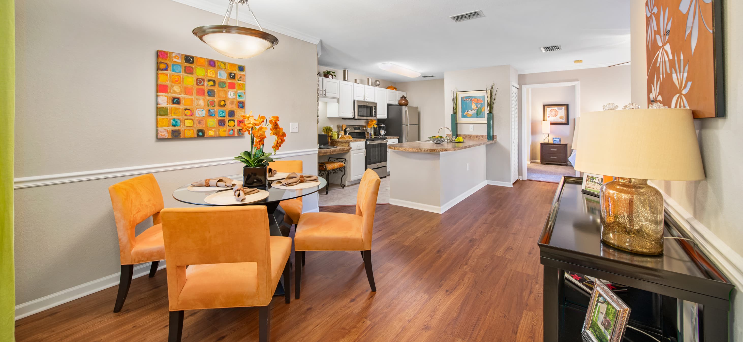 Dining Room and Kitchen at MAA Seven Oaks in Tampa, FL