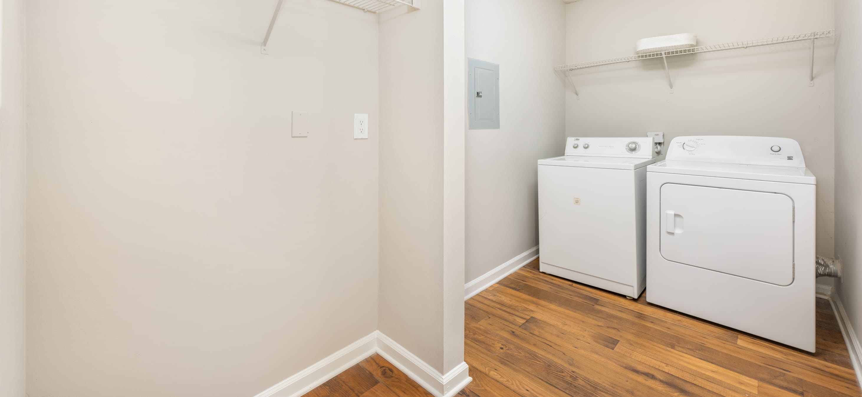 Laundry at MAA Mount Vernon luxury apartment homes in Dunwoody, GA