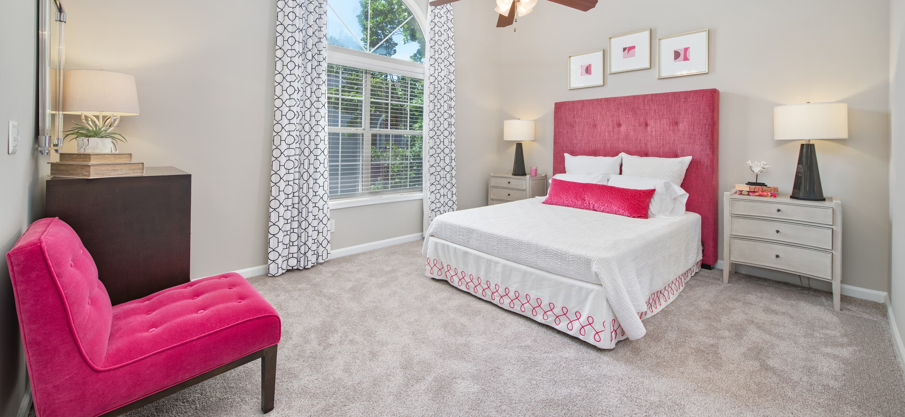 Bedroom at MAA Oglethorpe in Atlanta, GA