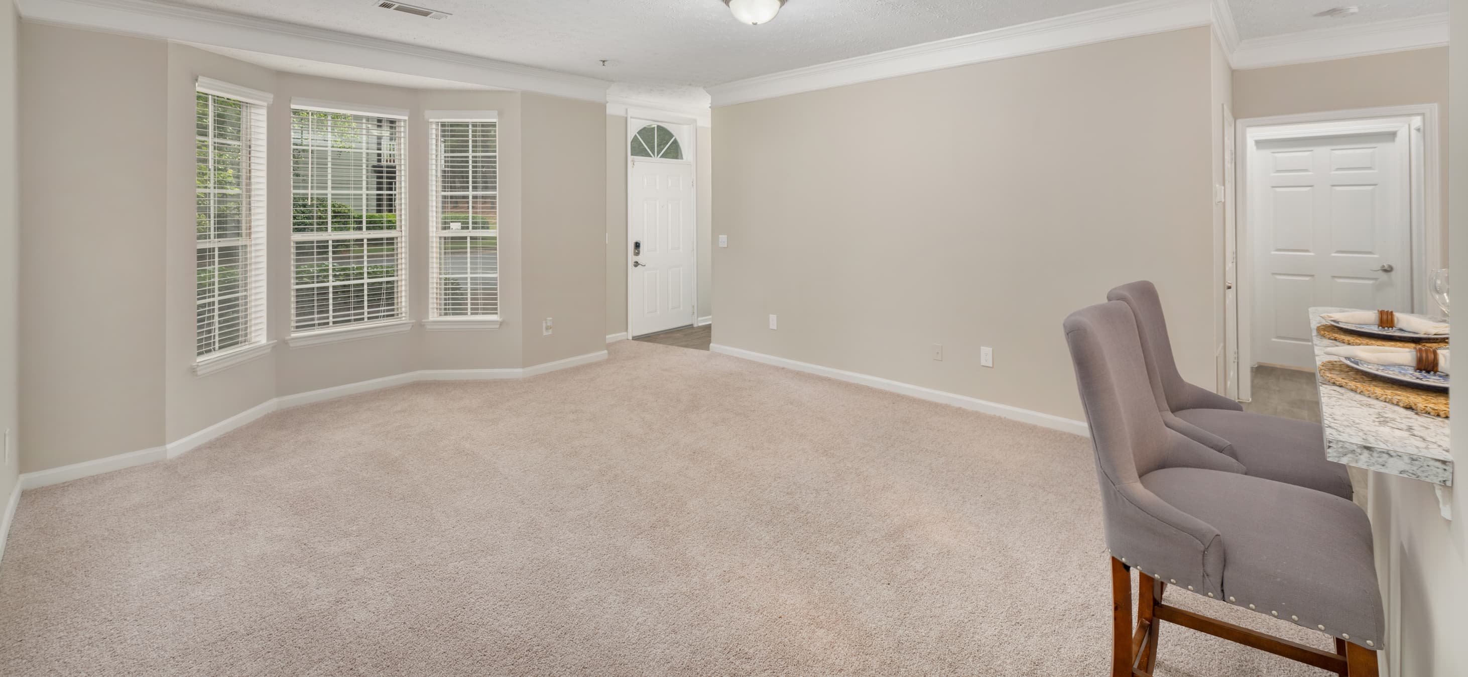 Living room at MAA River Oaks luxury apartment homes in Atlanta, GA