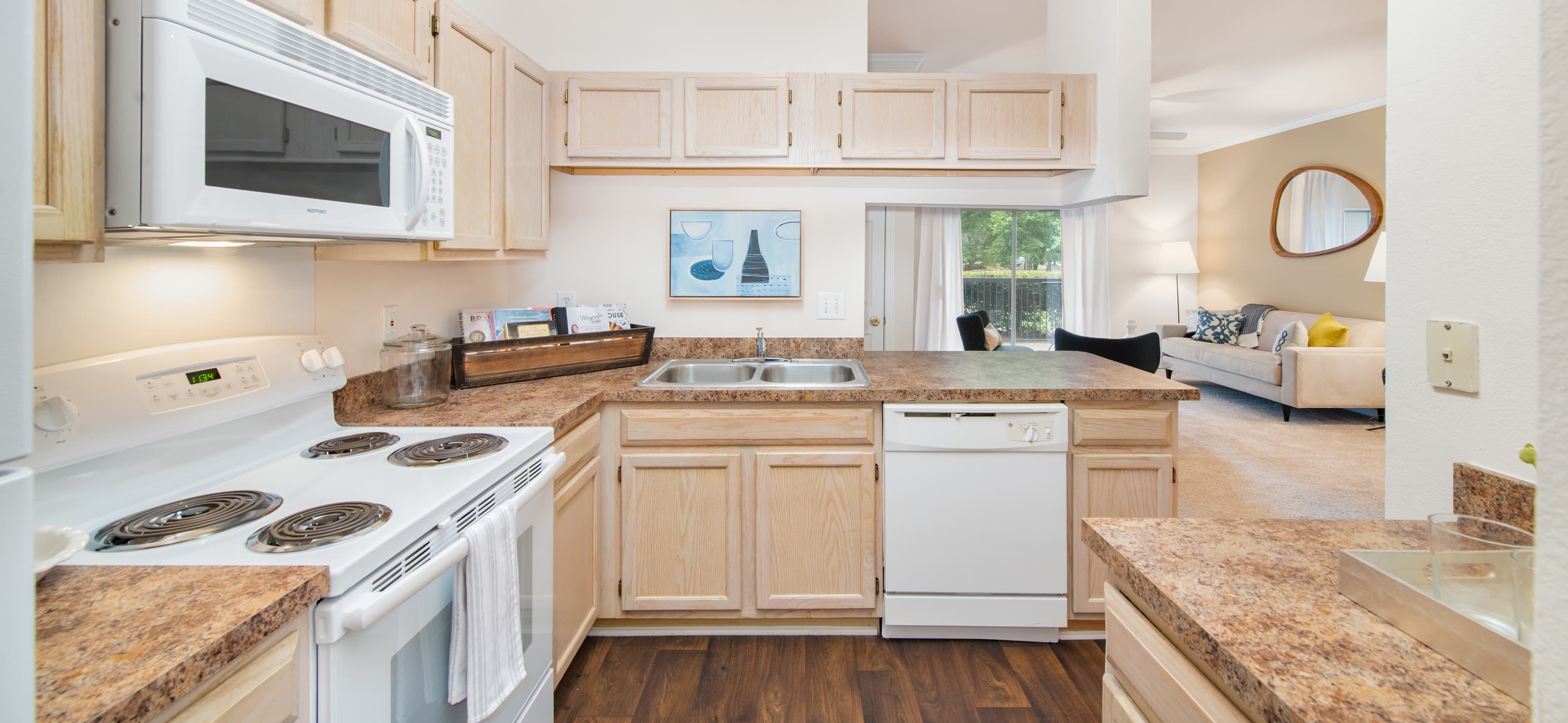 Kitchen at MAA Beverly Crest in San Antonio, TX