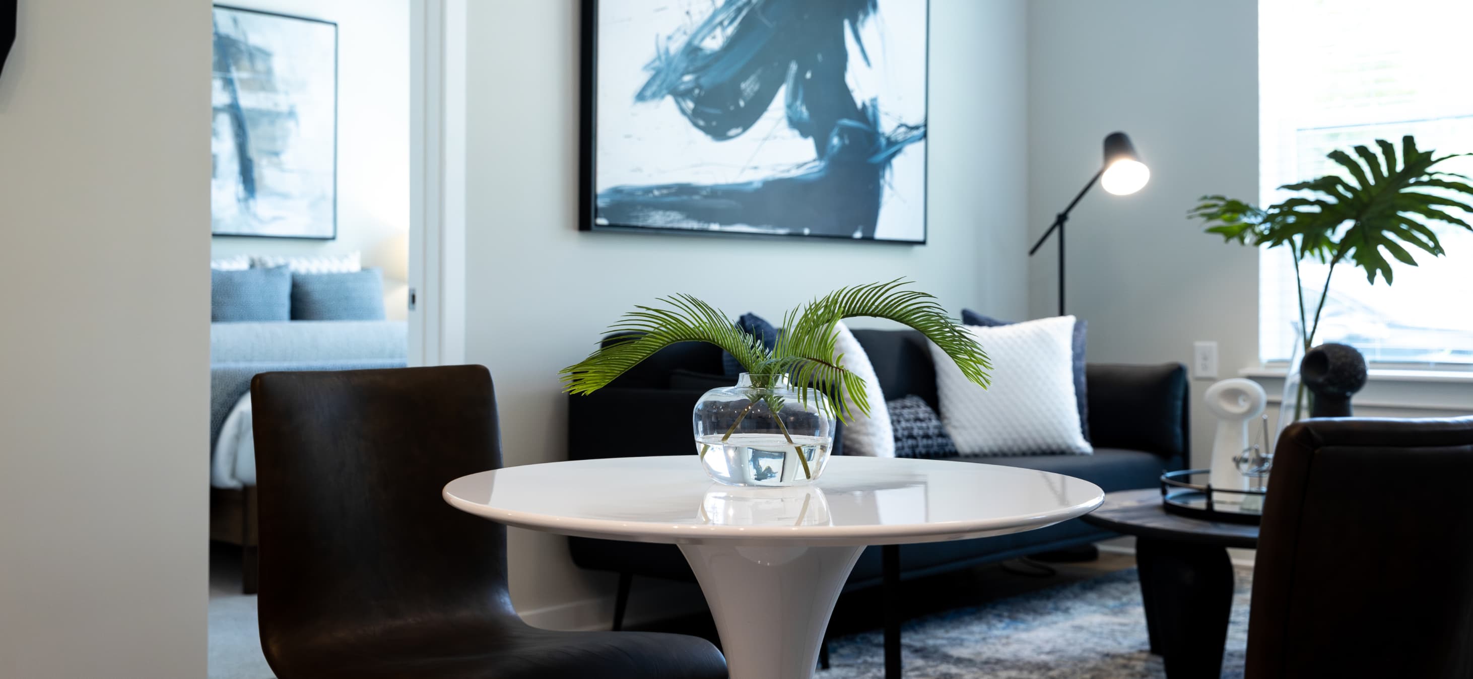 Dining area at MAA Optimist Park in Charlotte, NC