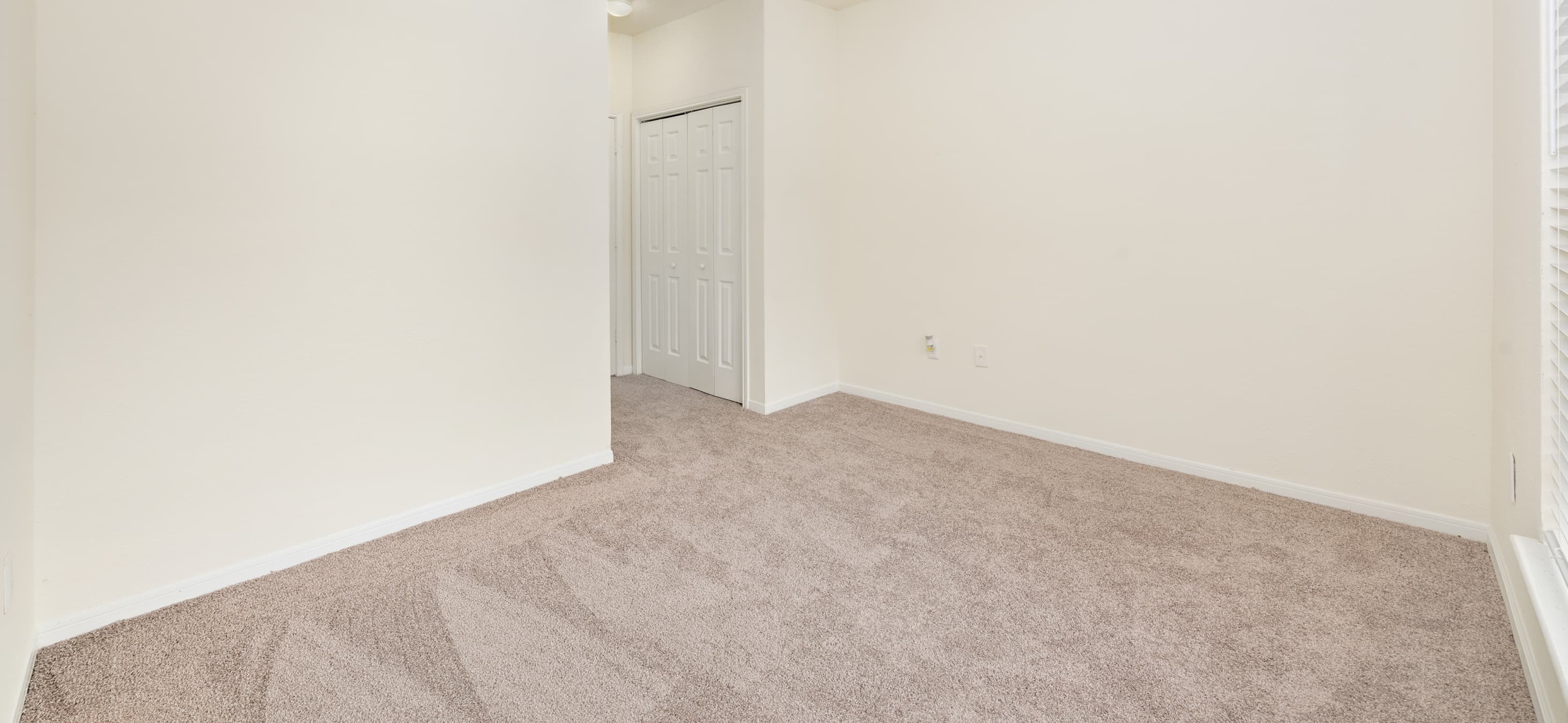 Bedroom at MAA Crabtree luxury apartment homes in Raleigh, NC