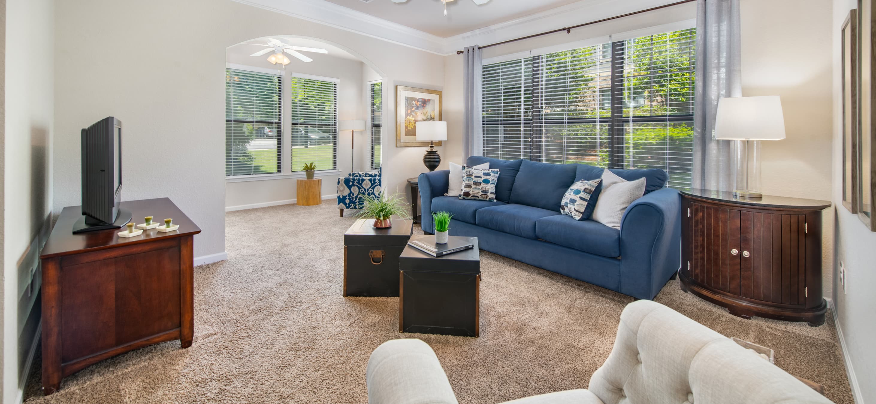 Living Room at MAA Point Place in Greenville, SC