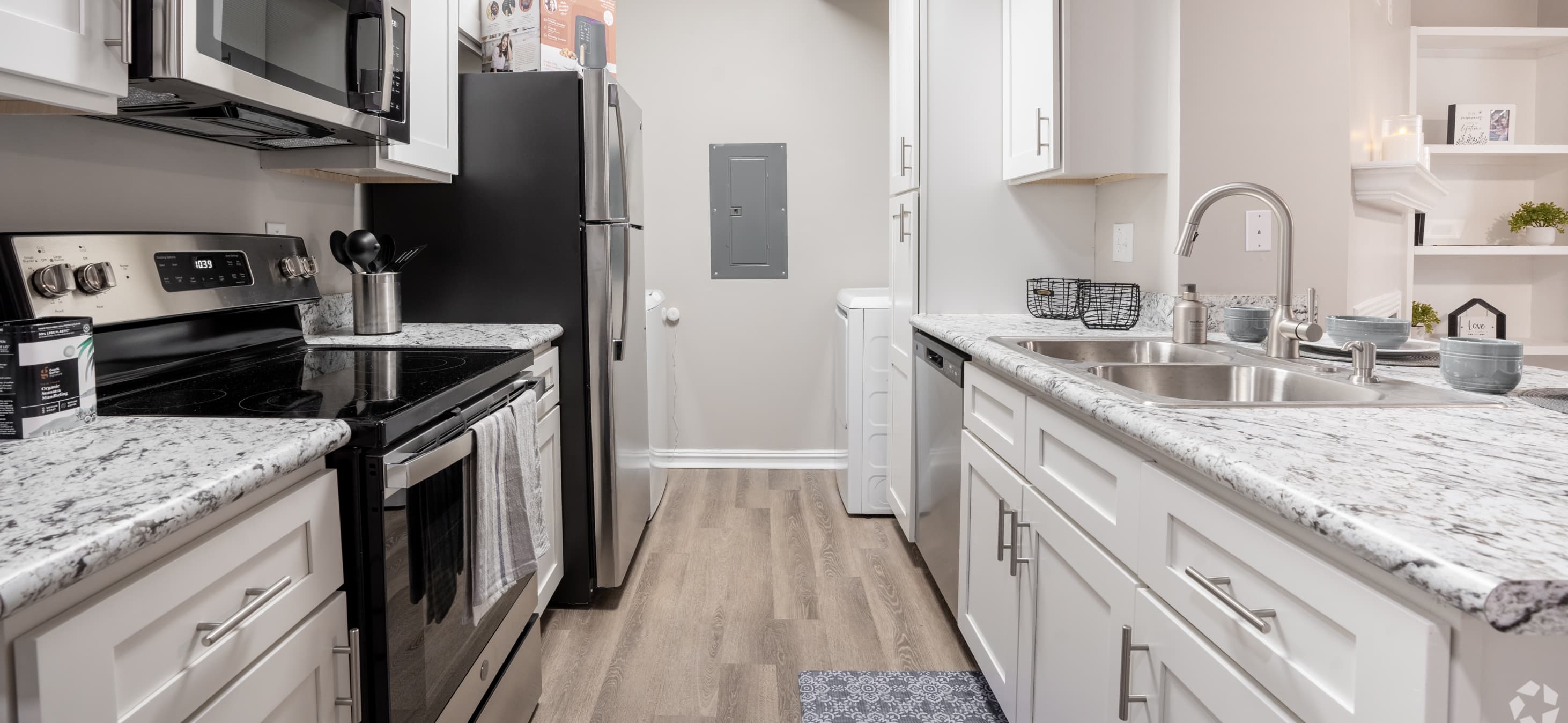 Kitchen at MAA Valleywood luxury apartment homes in Houston, TX