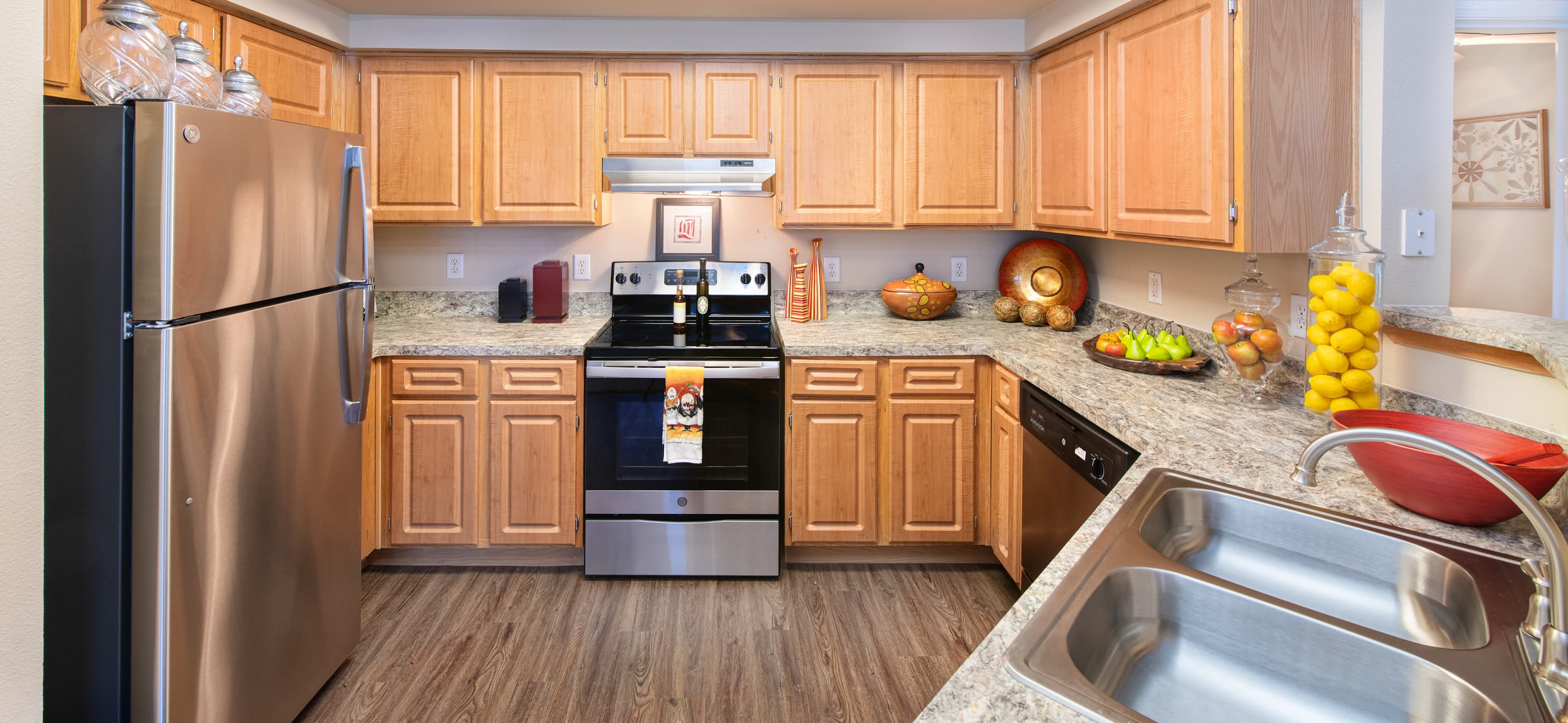 Kitchen at MAA Woodwind luxury apartment homes in Houston, TX