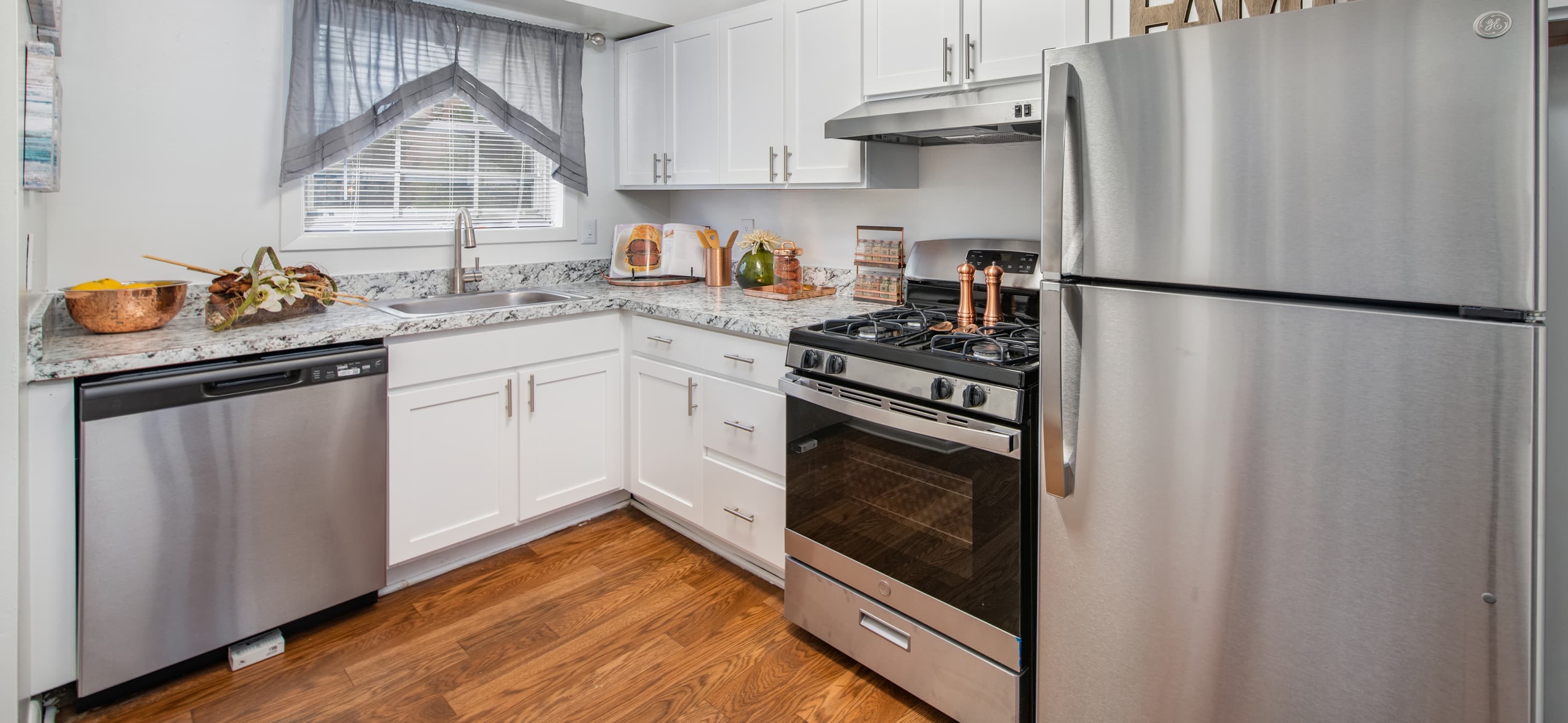 Kitchen at MAA Greenbrier in Fredericksburg, VA