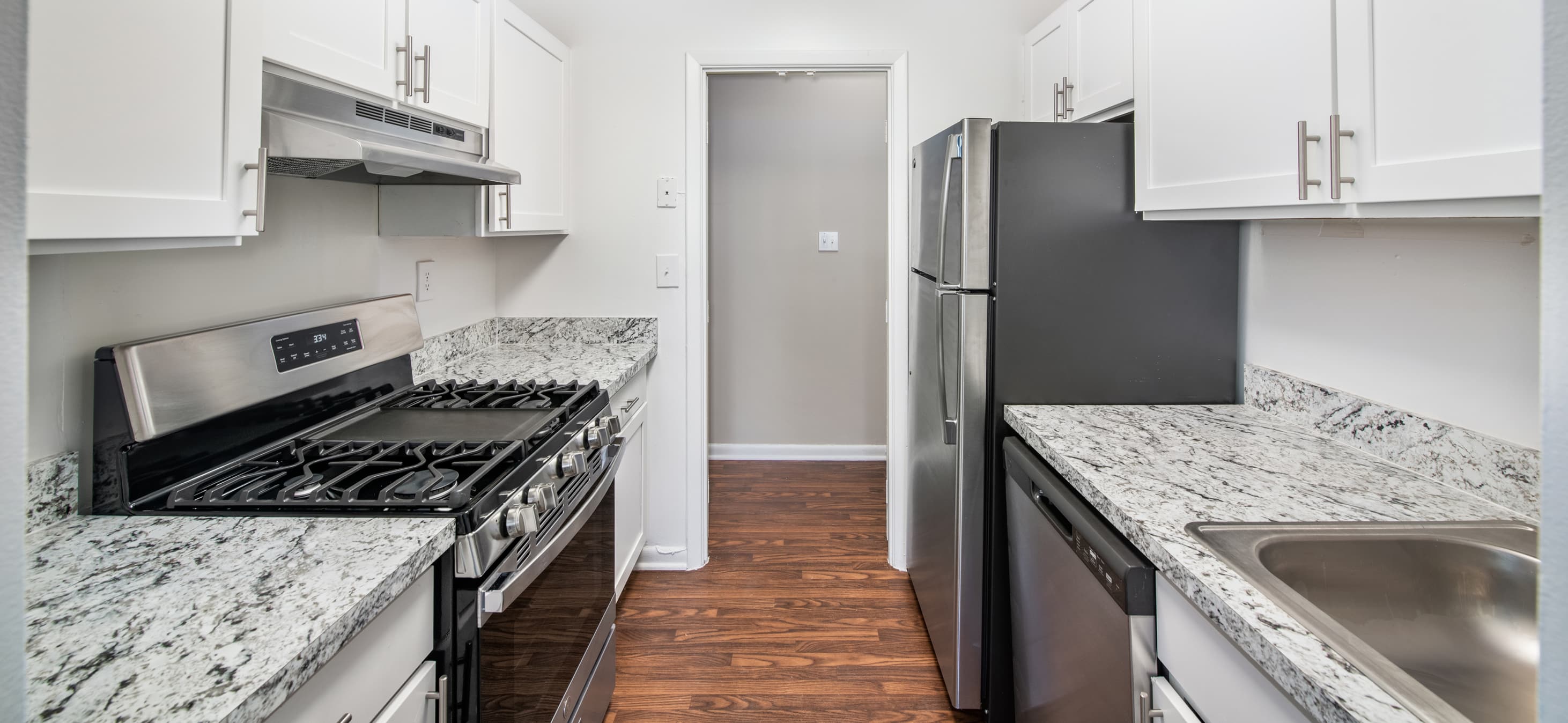 Kitchen at MAA Greenbrier in Fredericksburg, VA