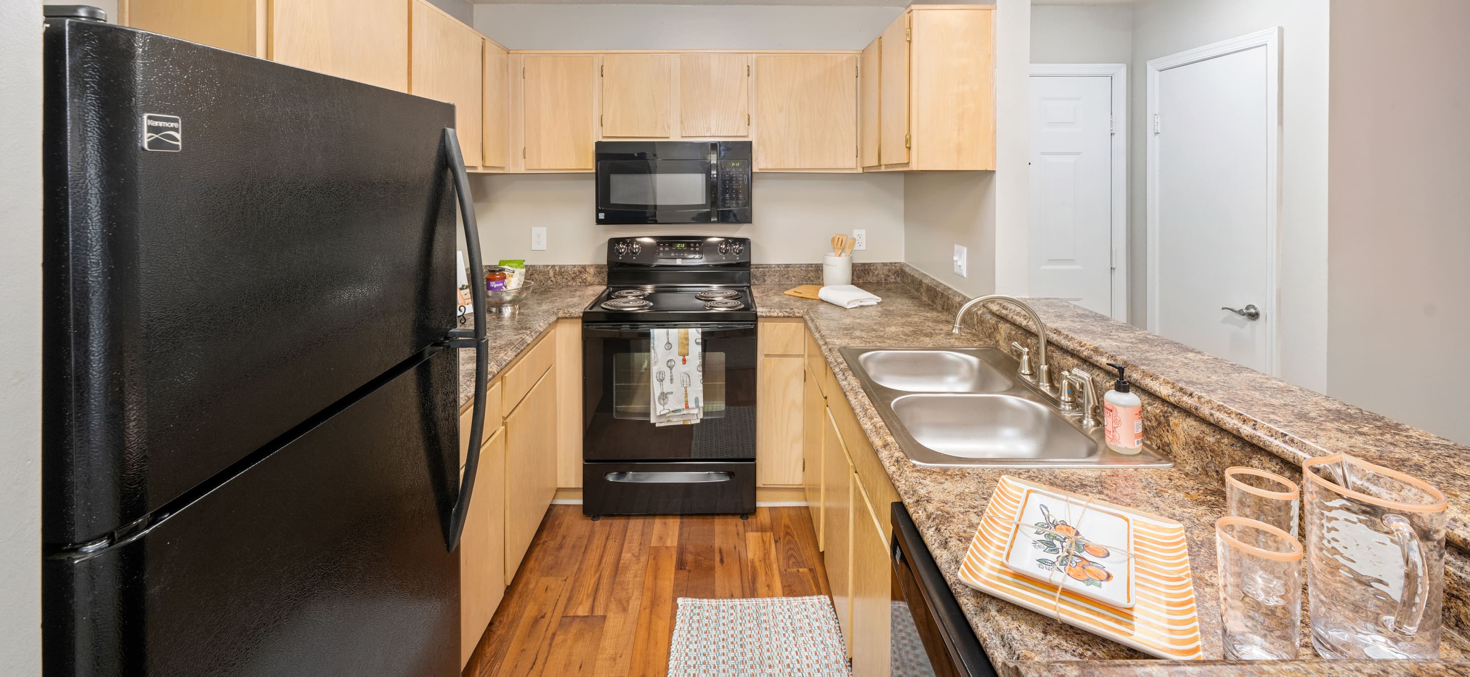 Kitchen at MAA Pavilion Place luxury apartment homes in Midlothian, VA