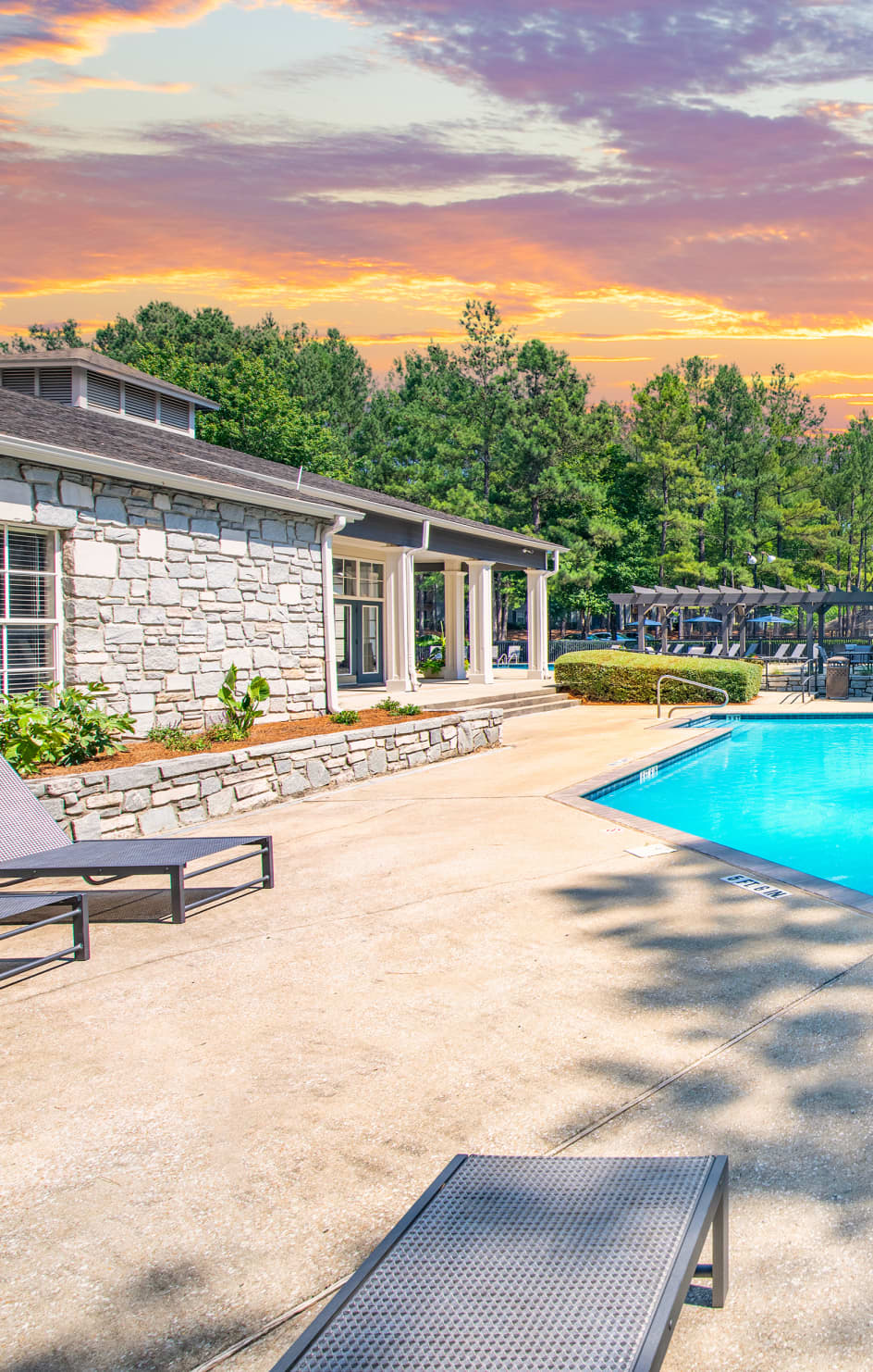 Pool at Colonial Village at Trussville in Birmingham, AL